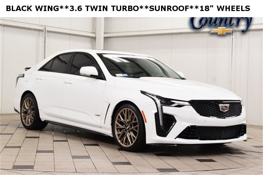 2023 Cadillac CT4