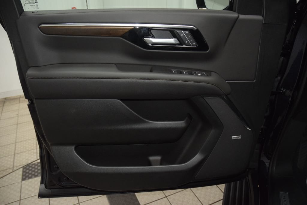2026 Chevrolet Suburban High Country - Photo 48
