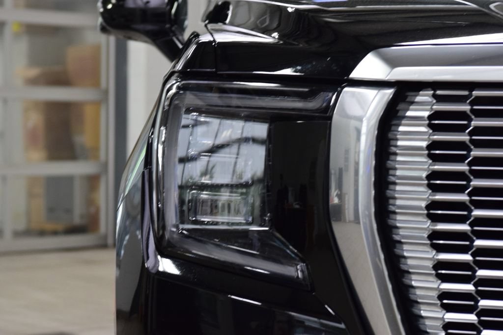 2024 GMC Yukon XL Denali - Photo 12