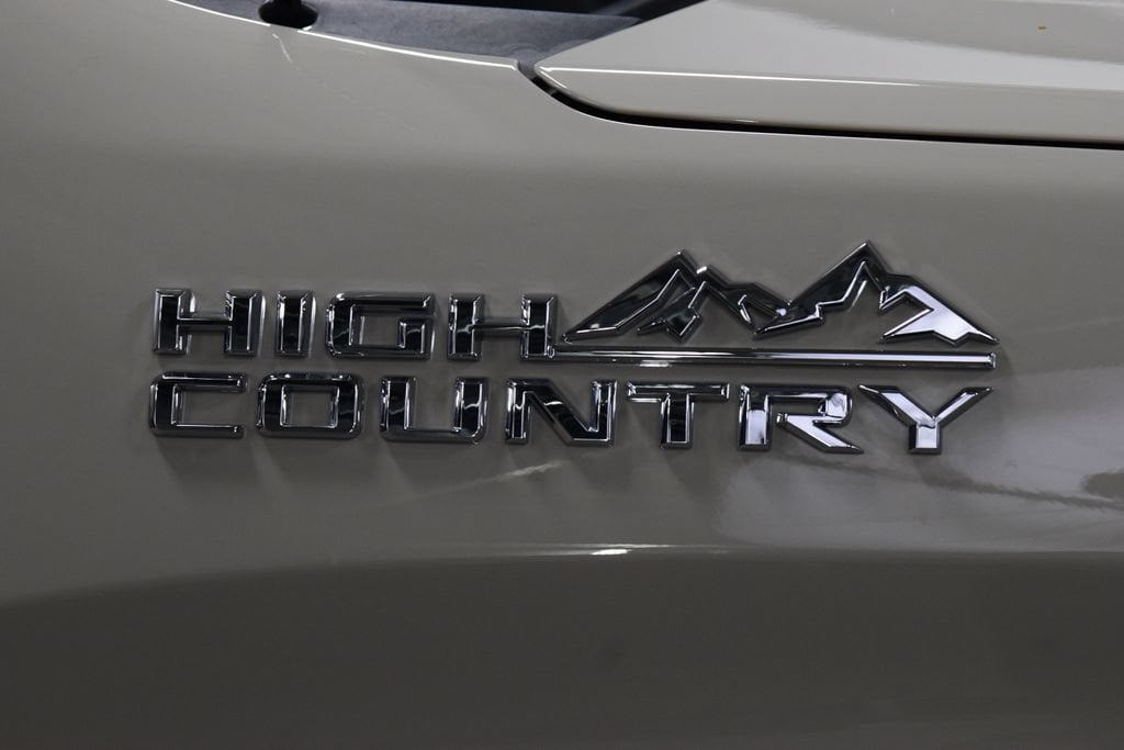 2026 Chevrolet Silverado 1500 High Country - Photo 16