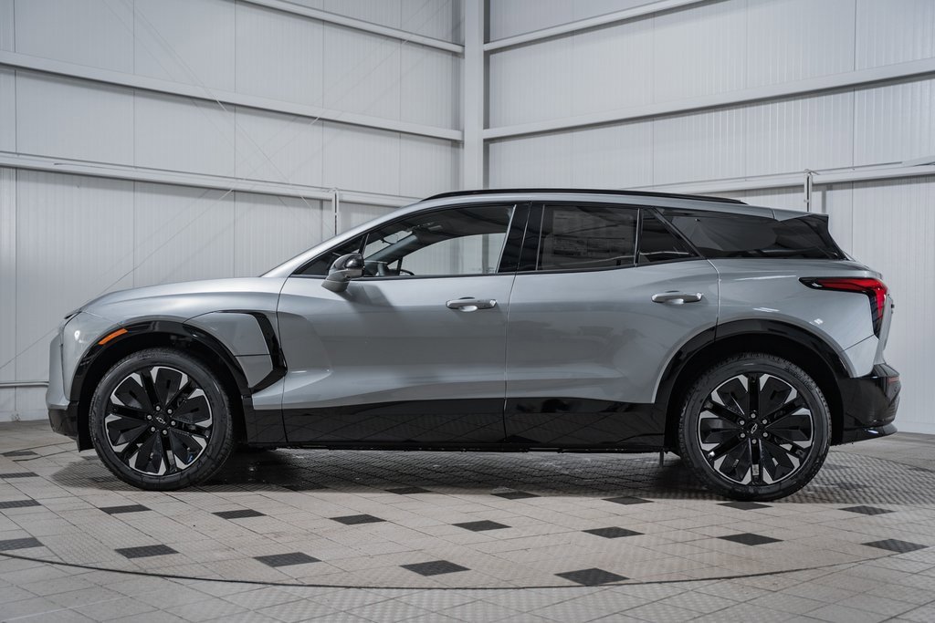 2025 Chevrolet Blazer EV RS photo 4
