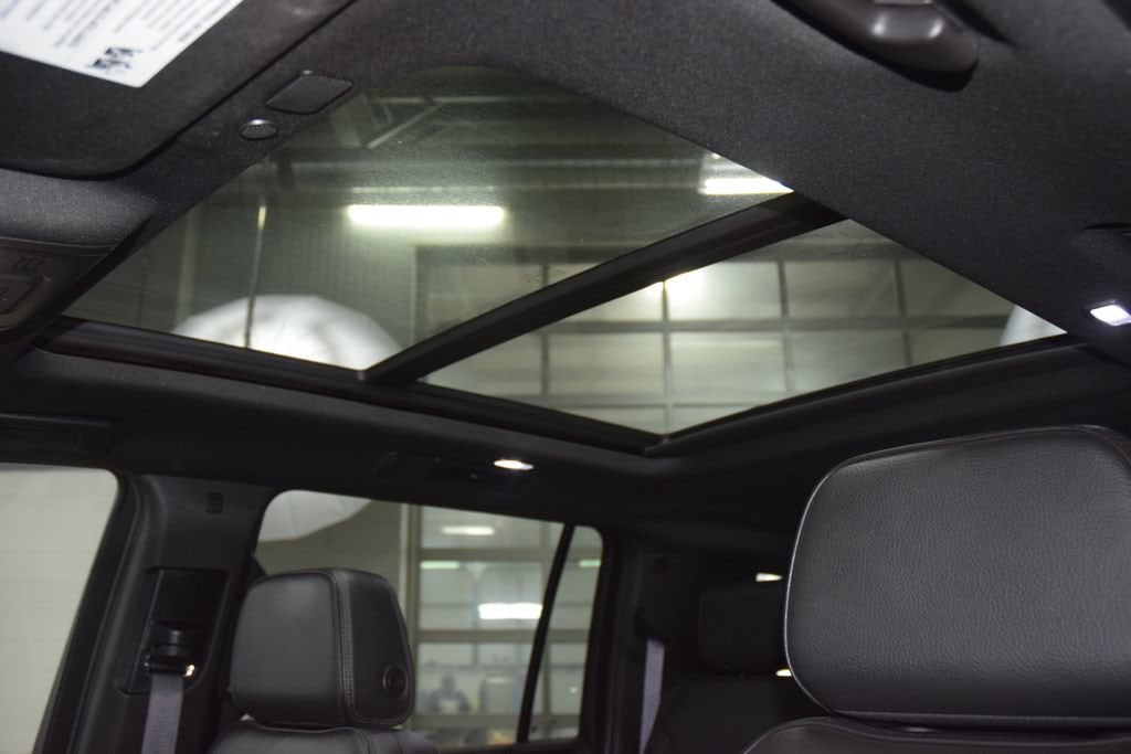 2023 GMC Yukon XL Denali - Photo 53