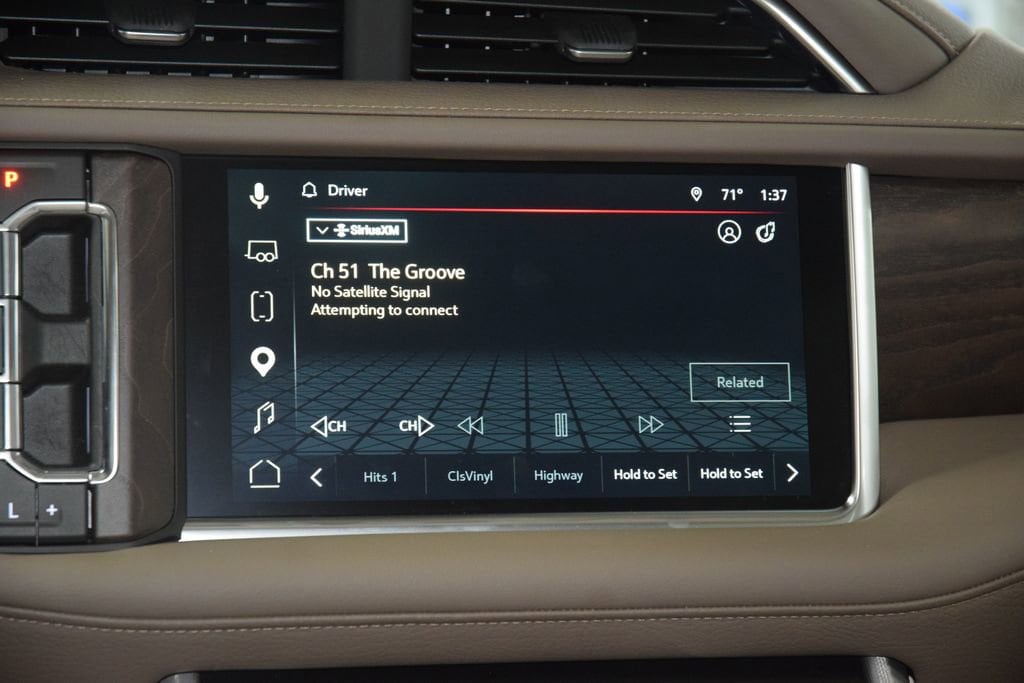2024 GMC Yukon Denali - Photo 34