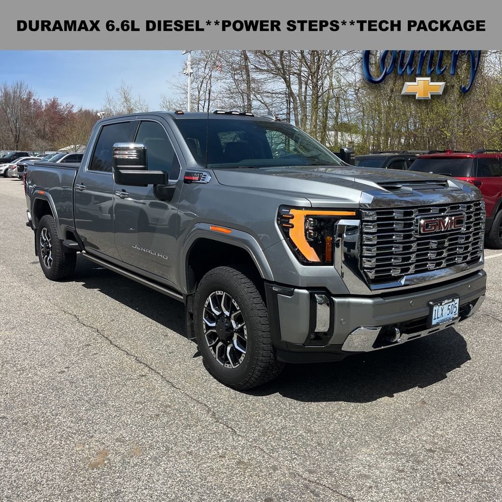 2024 GMC Sierra 4WD Crew Cab Standard Box Denali's photo