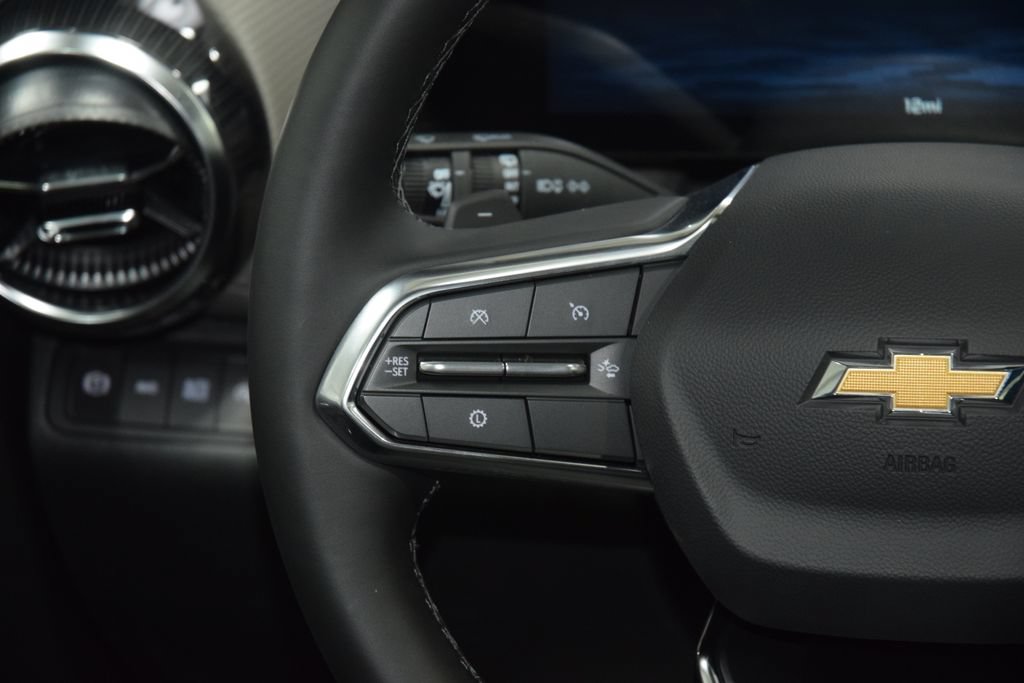 2027 Chevrolet Equinox LT - Photo 34