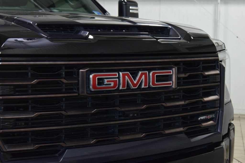 2024 GMC Sierra 2500HD AT4X - Photo 11