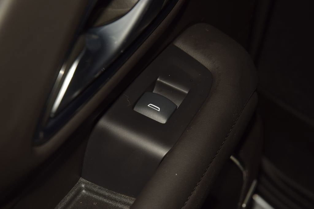 2024 Chevrolet Suburban Z71 - Photo 46