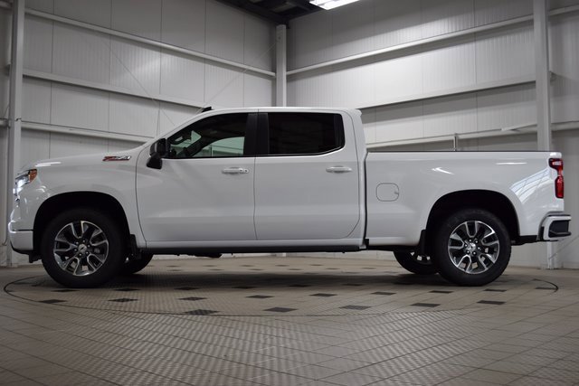 2025 Chevrolet Silverado 1500 RST photo 4