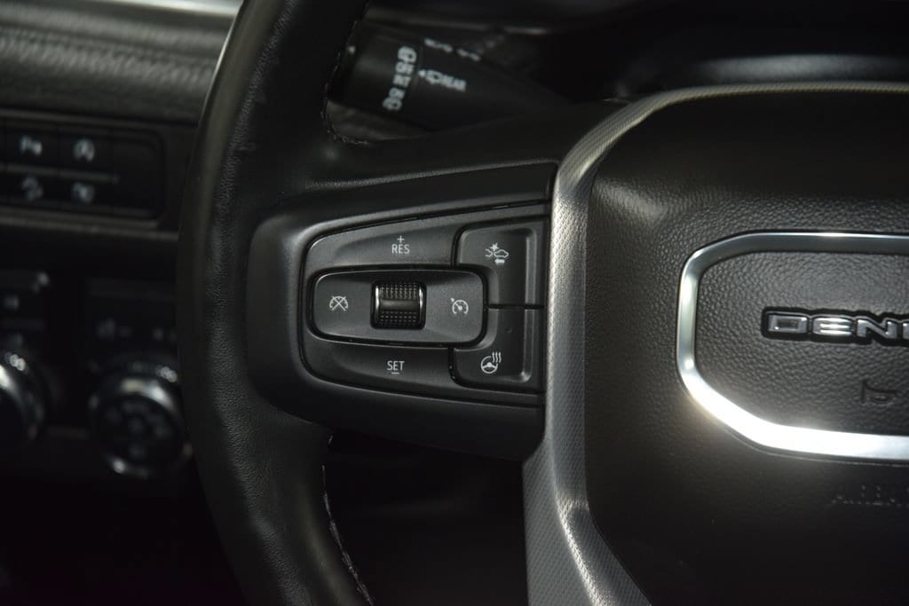 2023 GMC Yukon XL Denali - Photo 39