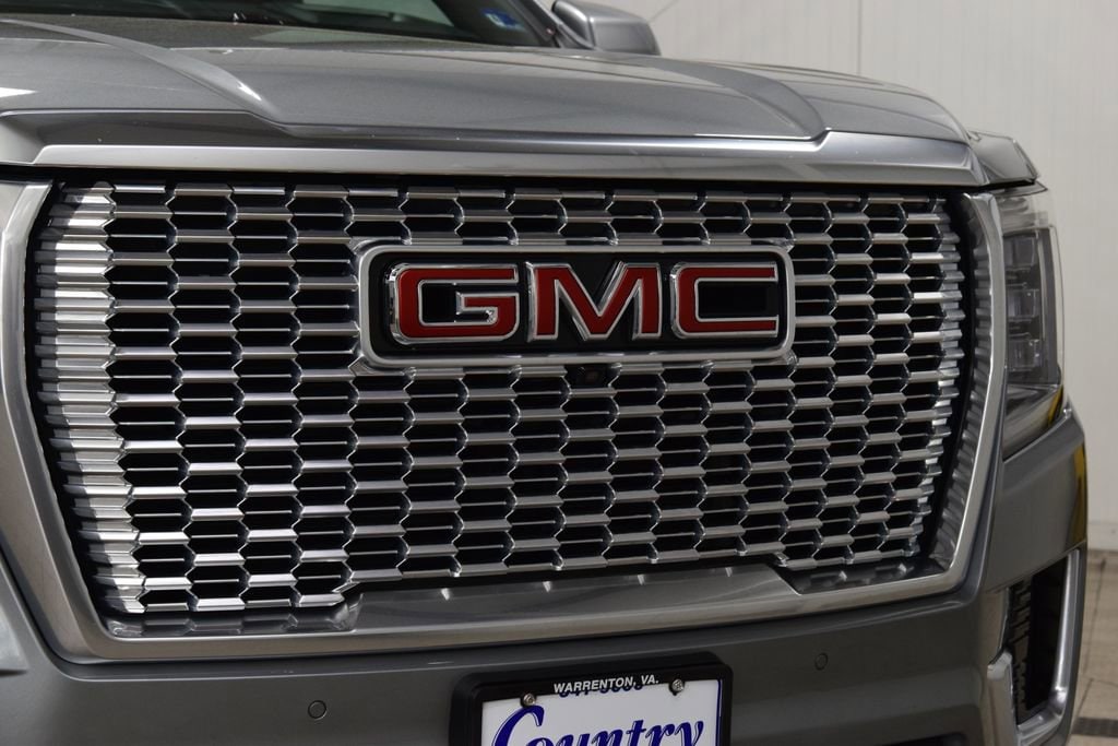 2024 GMC Yukon Denali - Photo 11