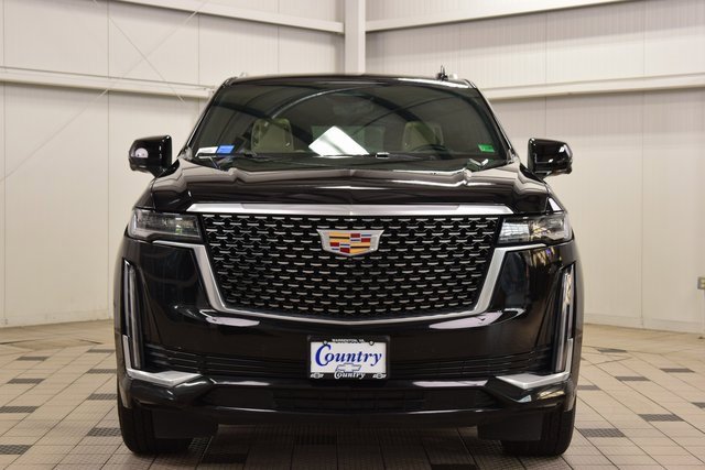 2023 Cadillac Escalade Premium Luxury photo 2