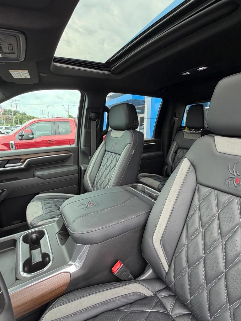 2026 Chevrolet Silverado 3500 HD High Country - Photo 7