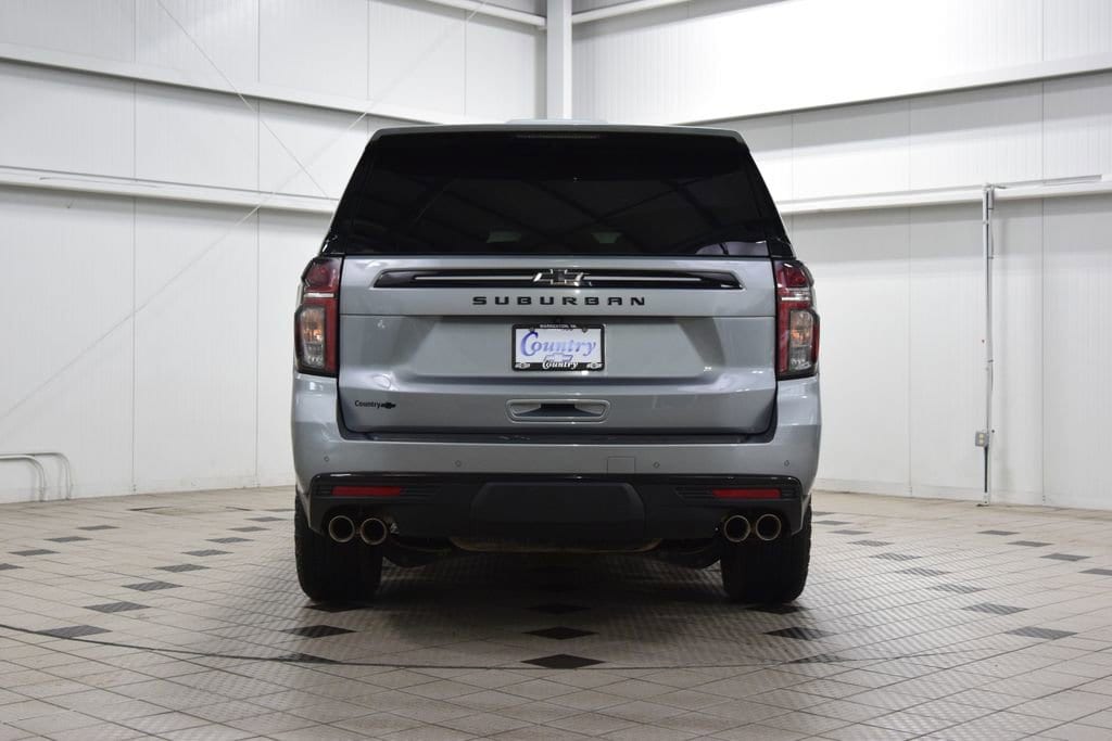 2024 Chevrolet Suburban Z71 - Photo 7