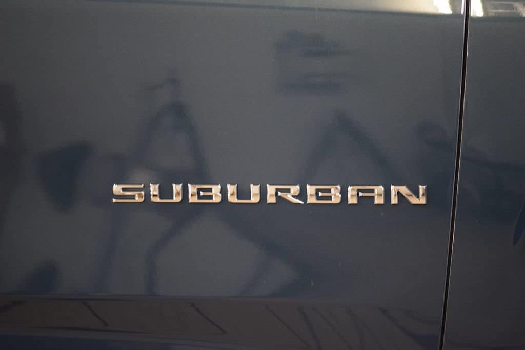 2026 Chevrolet Suburban High Country - Photo 17