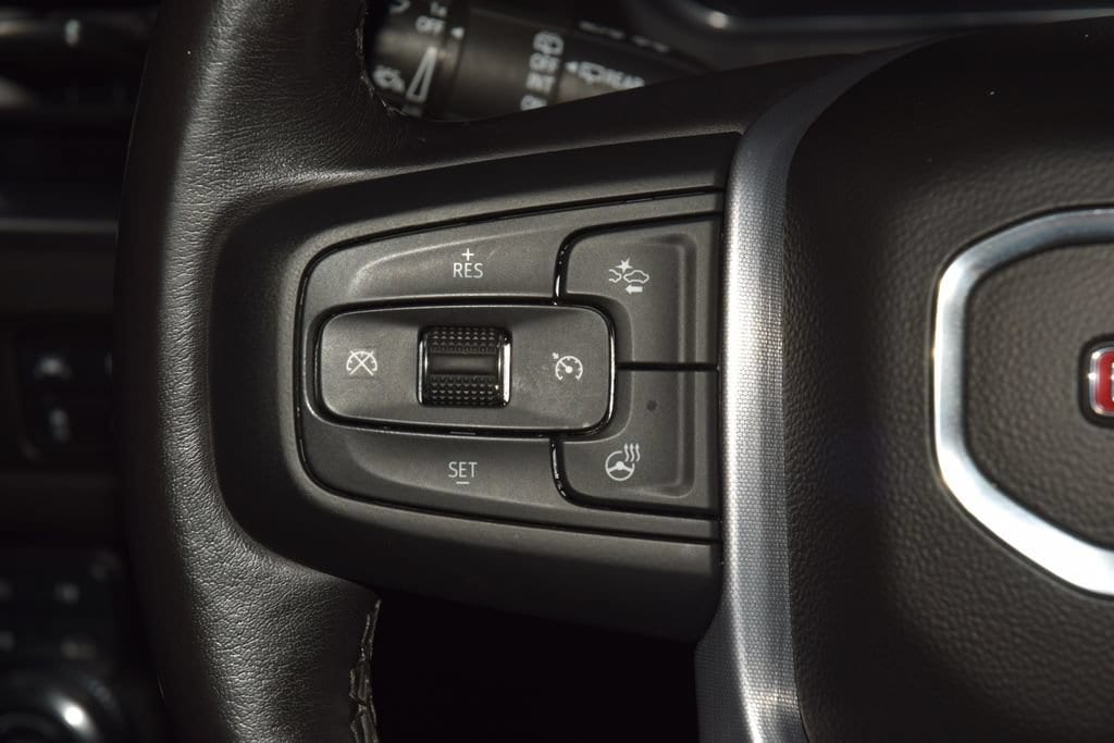2022 GMC Yukon SLT - Photo 39