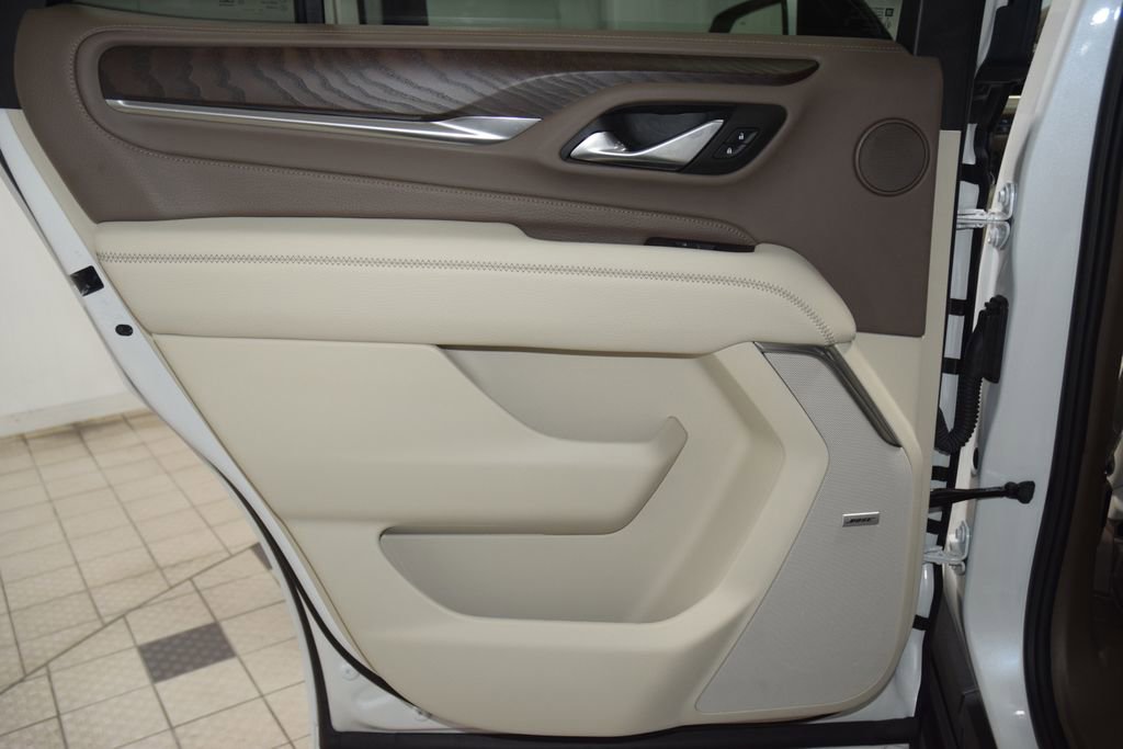 2024 GMC Yukon Denali - Photo 48