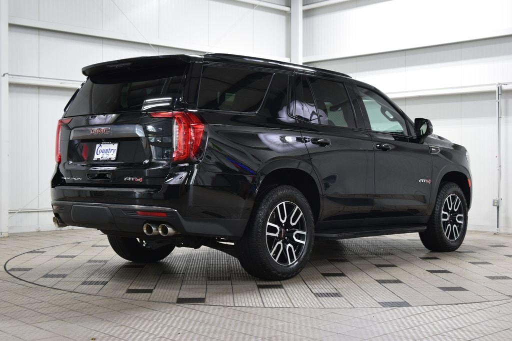 2024 GMC Yukon AT4 - Photo 8