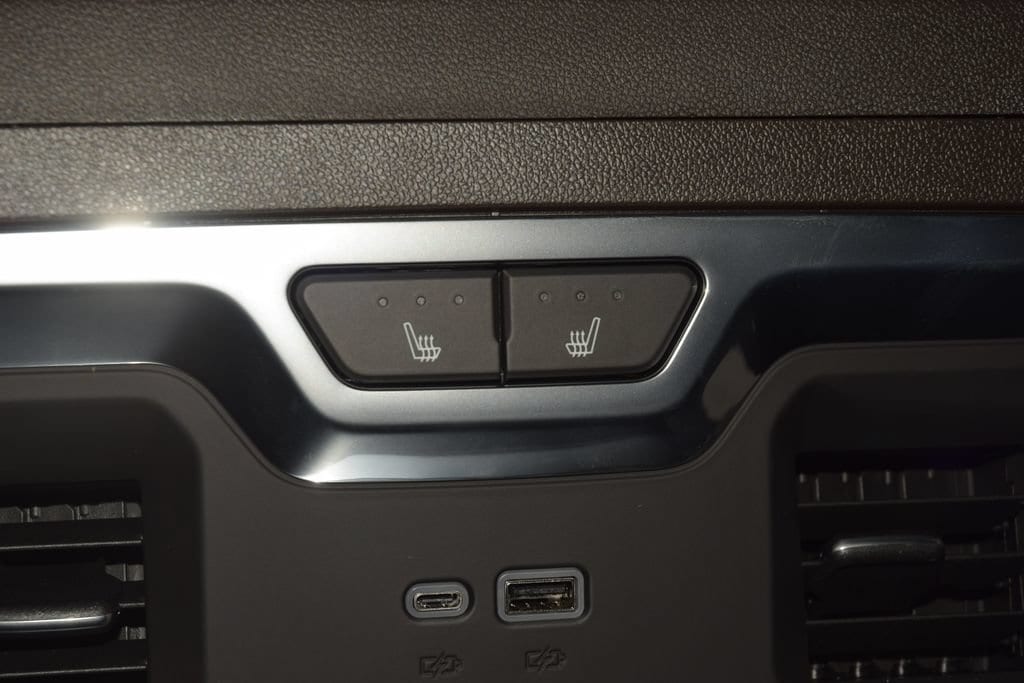 2026 GMC Sierra 1500 SLT - Photo 46