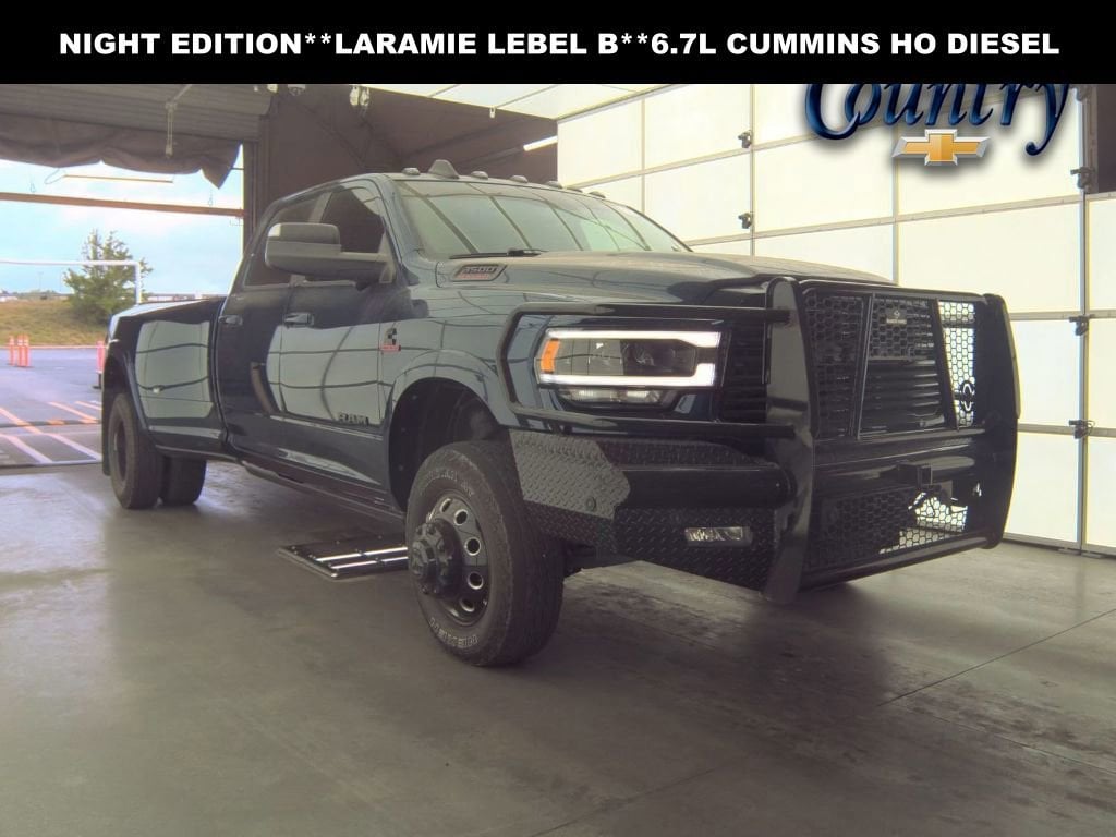 2022 RAM 3500 Laramie 4X4 Crew Cab LWB's photo