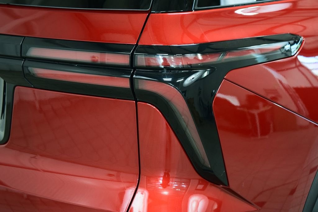 2026 Chevrolet Traverse LT - Photo 18
