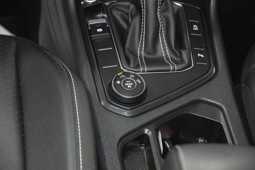 2023 Volkswagen Tiguan SE R-LINE BLACK - Photo 31