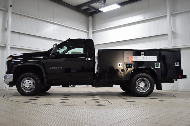 2025 Chevrolet Silverado 3500HD Work Truck photo 4