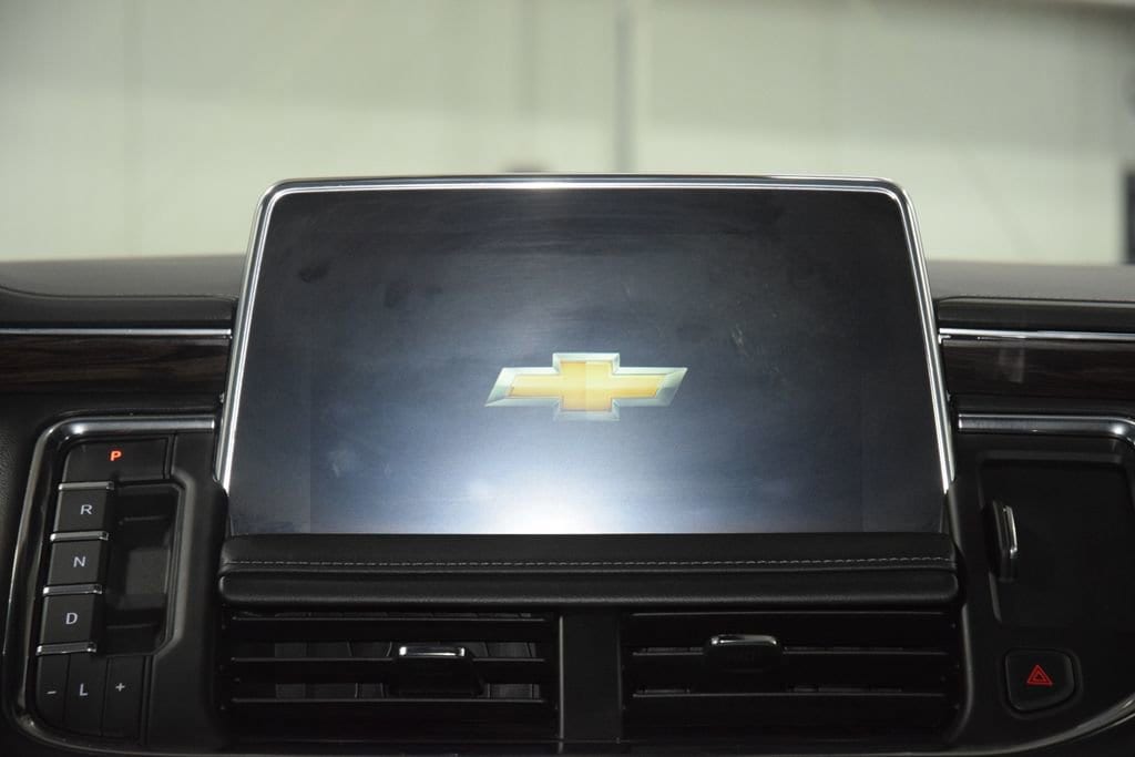 2024 Chevrolet Suburban Z71 - Photo 31