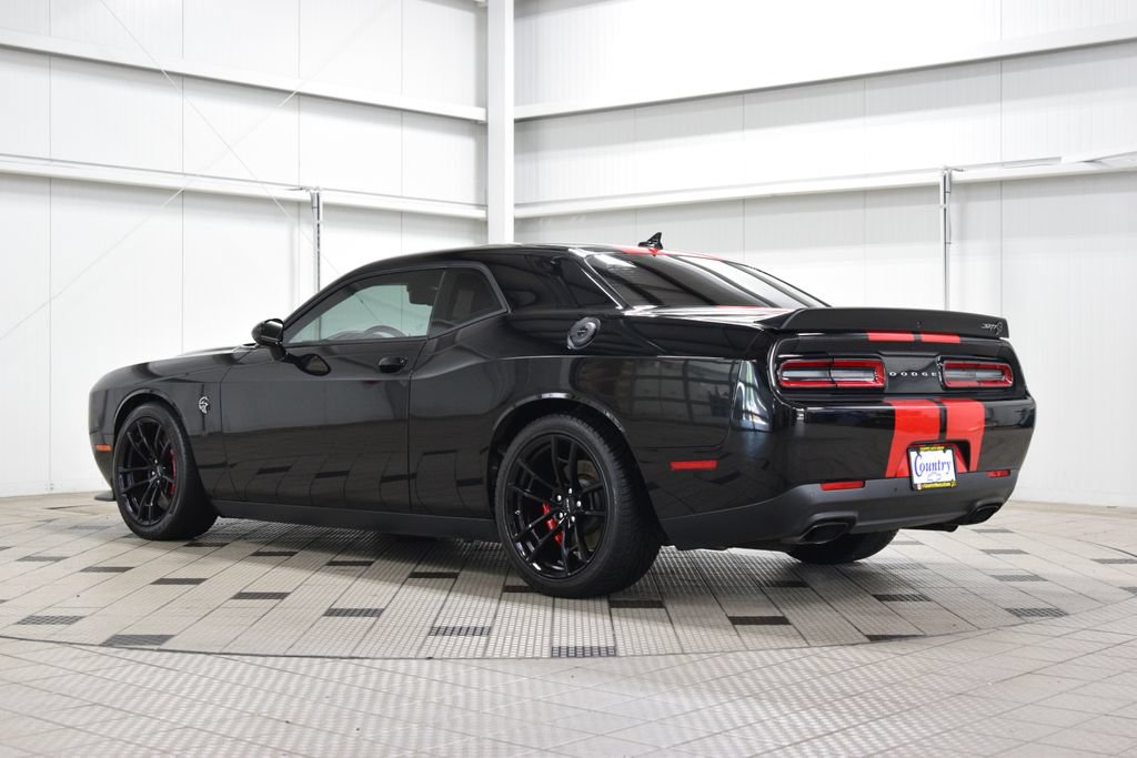 2023 Dodge Challenger SRT - Photo 6