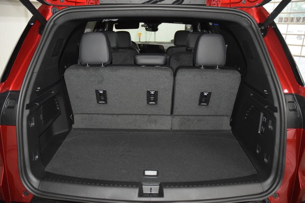 2026 Chevrolet Traverse High Country - Photo 24