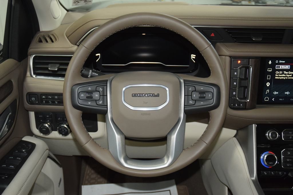 2024 GMC Yukon Denali - Photo 38