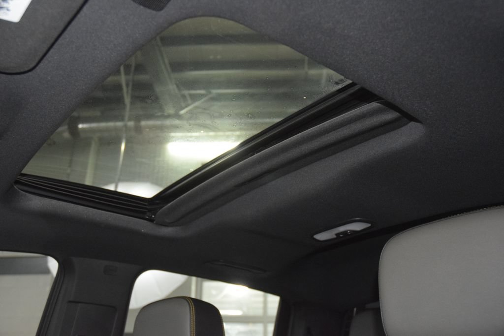 2023 Chevrolet Colorado ZR2 - Photo 52