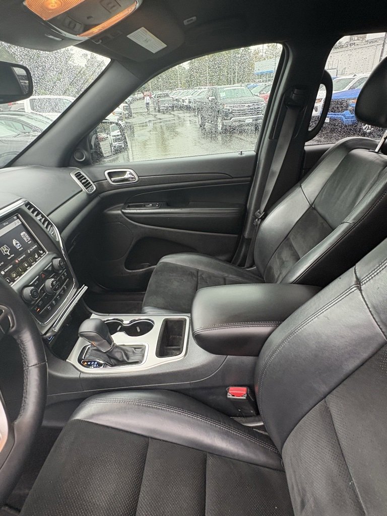 2018 Jeep Grand Cherokee Altitude photo 4