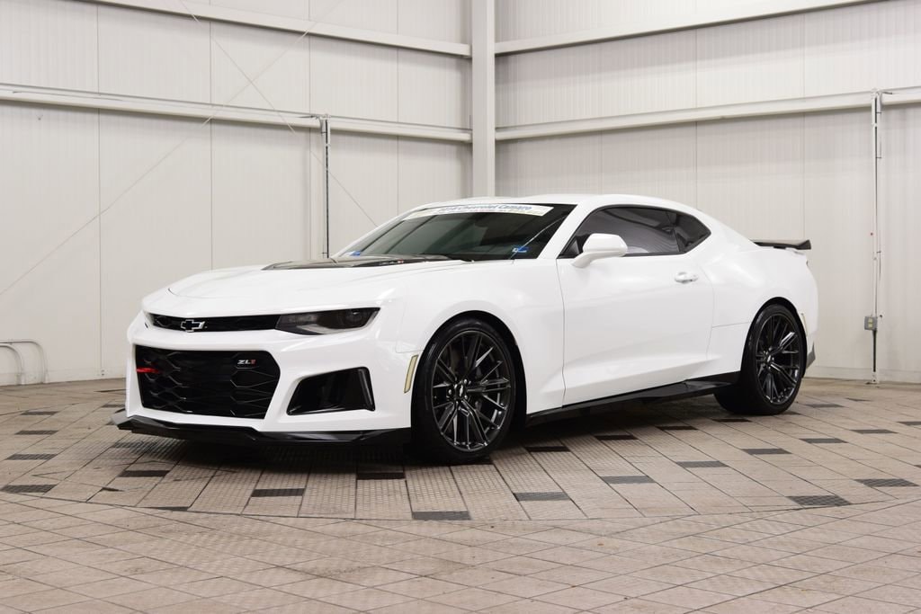 2018 Chevrolet Camaro ZL1 - Photo 3