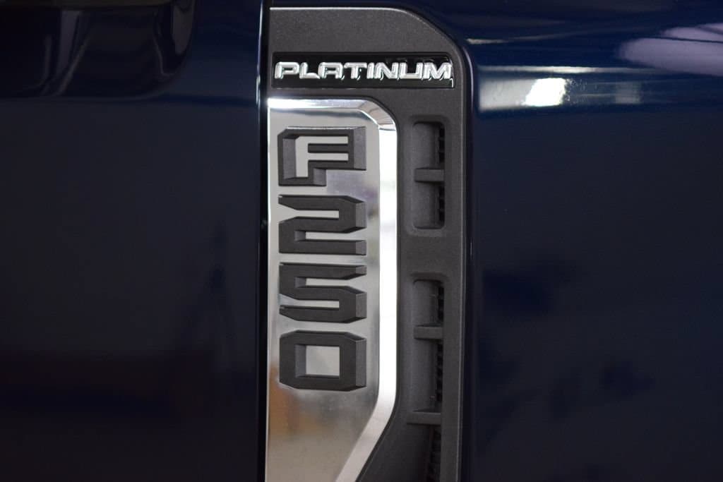 2024 Ford F-250 Super Duty Platinum - Photo 16
