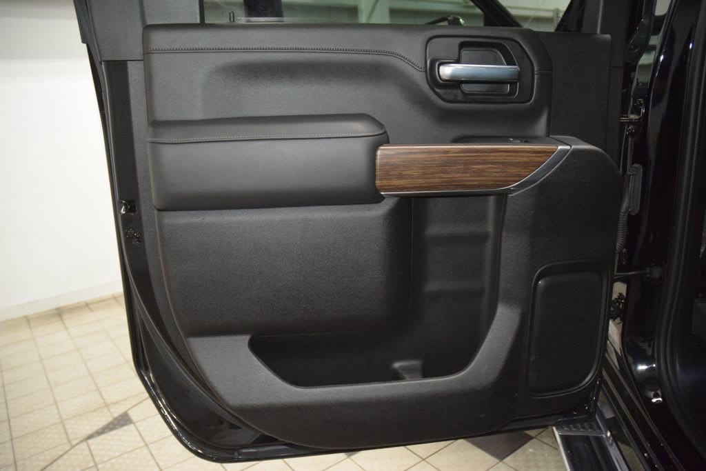 2022 Chevrolet Silverado 2500HD High Country - Photo 47