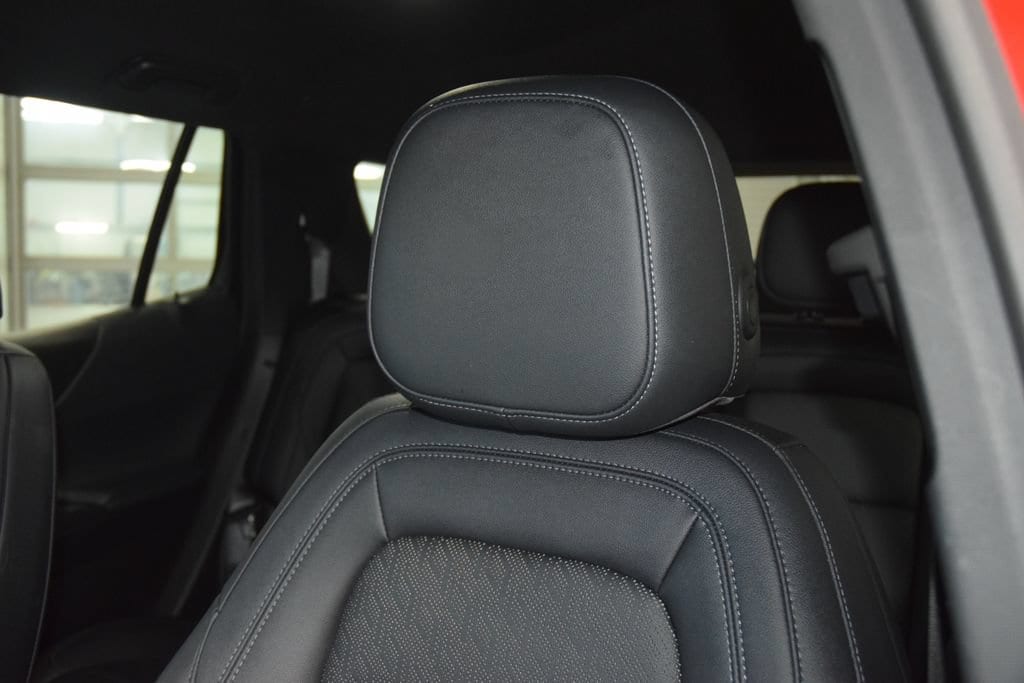 2025 Chevrolet Equinox LT - Photo 40