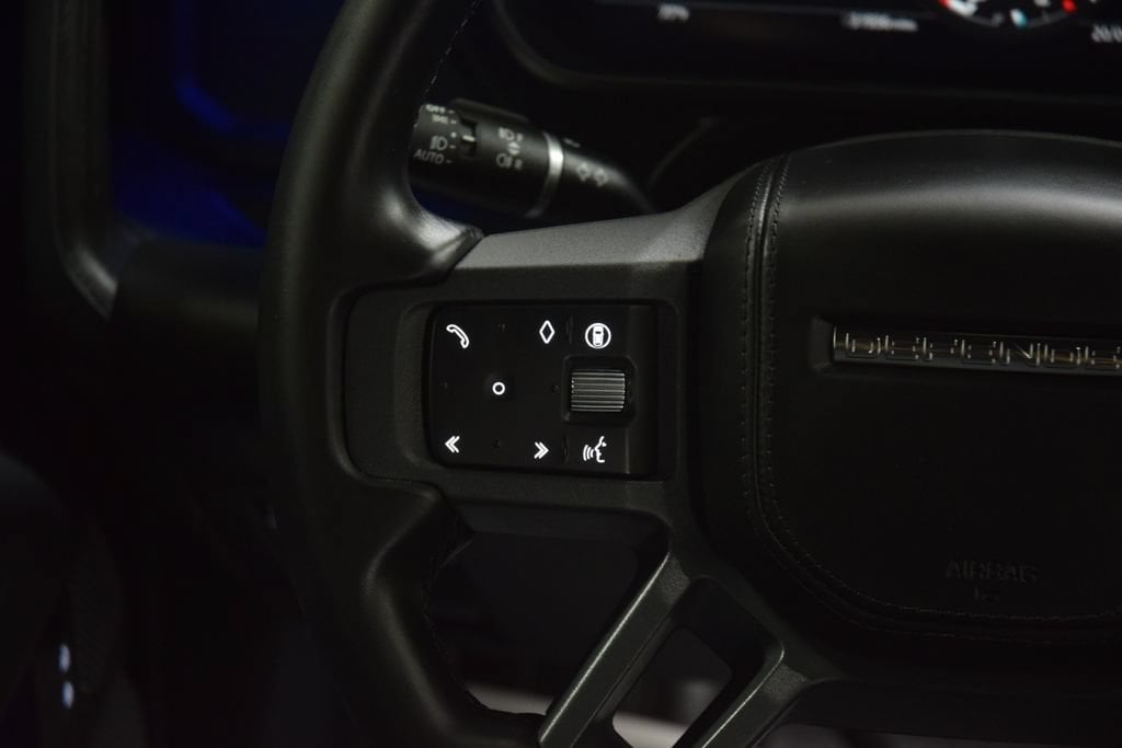 2024 Land Rover Defender X - Photo 39