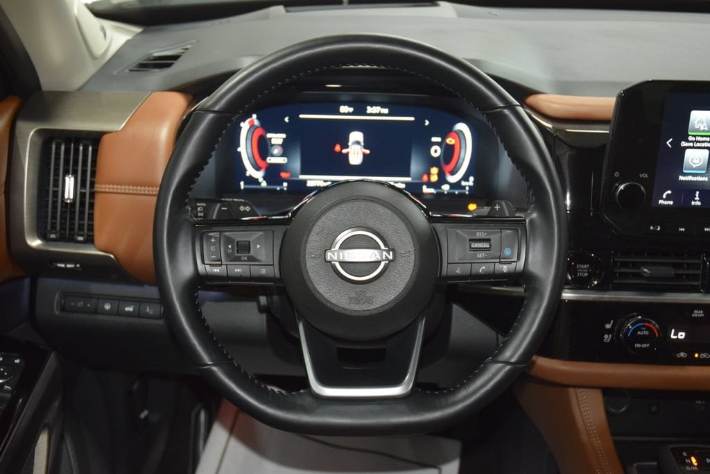 2025 Nissan Pathfinder Platinum - Photo 33