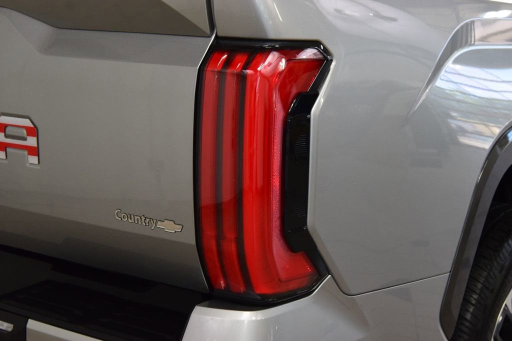 2024 Toyota Tundra Limited - Photo 22