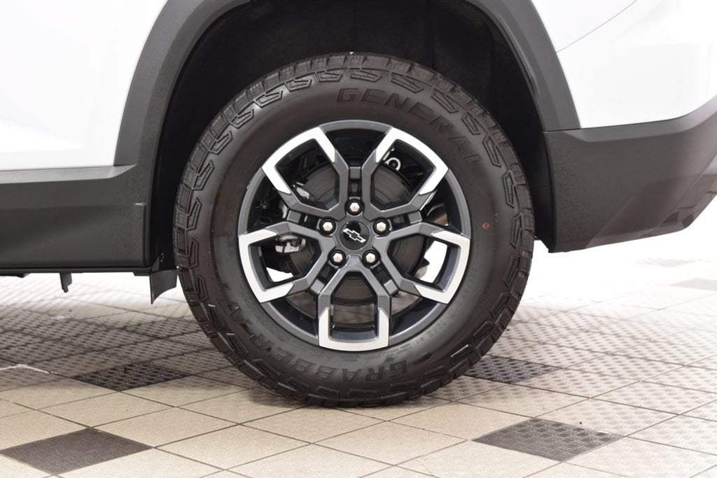 2027 Chevrolet Equinox ACTIV - Photo 27