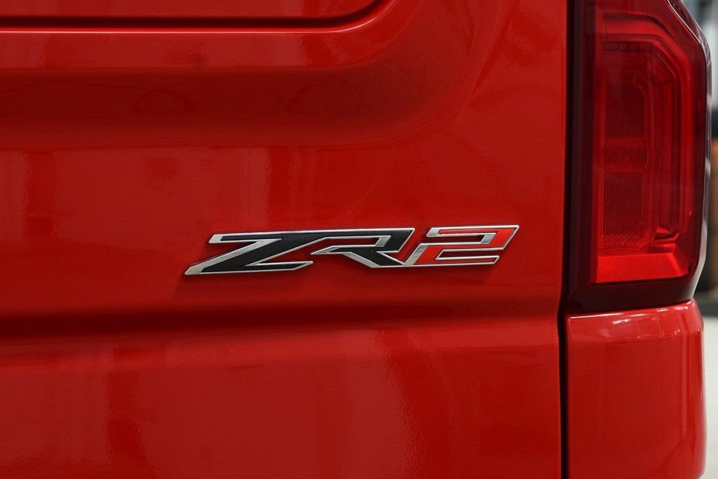 2024 Chevrolet Silverado 1500 ZR2 - Photo 26