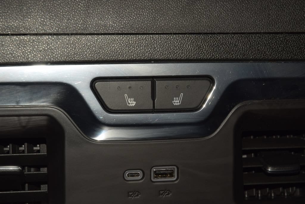 2024 Chevrolet Silverado 1500 High Country - Photo 47