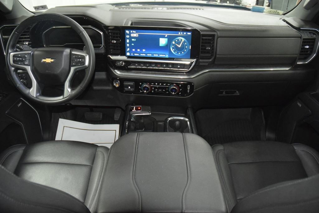 2024 Chevrolet Silverado 1500 LTZ - Photo 31