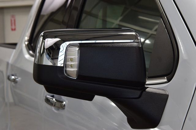 2026 Chevrolet Silverado 1500 LTZ - Photo 18