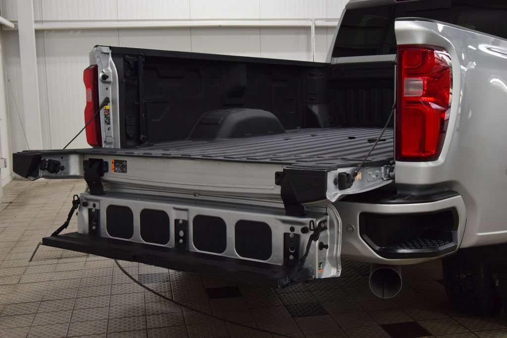 2022 Chevrolet Silverado 3500HD High Country - Photo 29