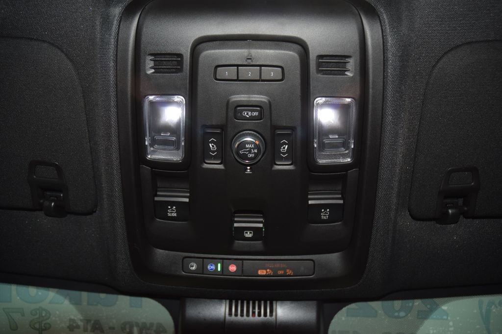 2024 GMC Yukon AT4 - Photo 53