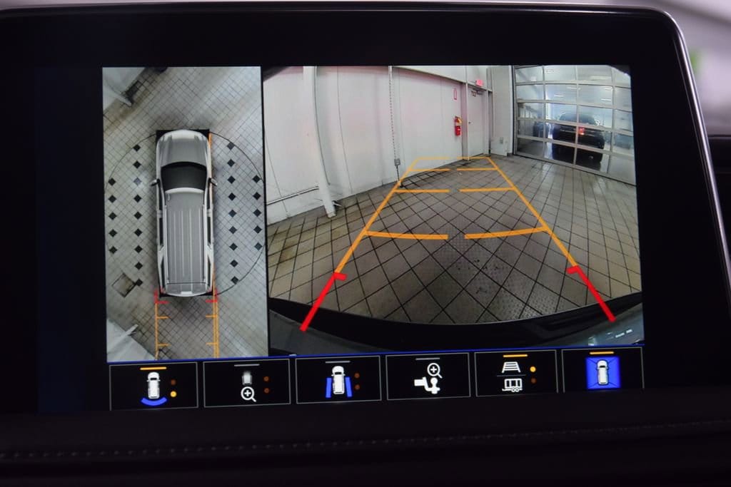 2024 Chevrolet Suburban Z71 - Photo 53