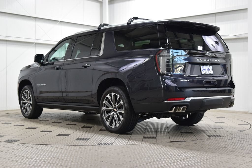 2026 Chevrolet Suburban High Country - Photo 6