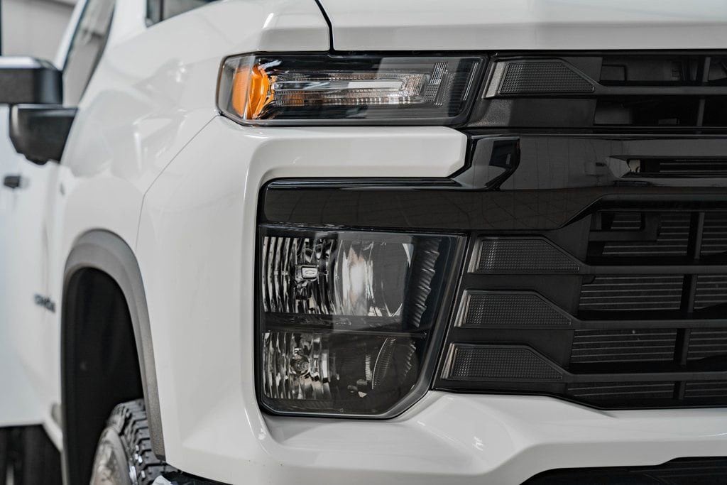 2025 Chevrolet Silverado 3500 HD Work Truck - Photo 9