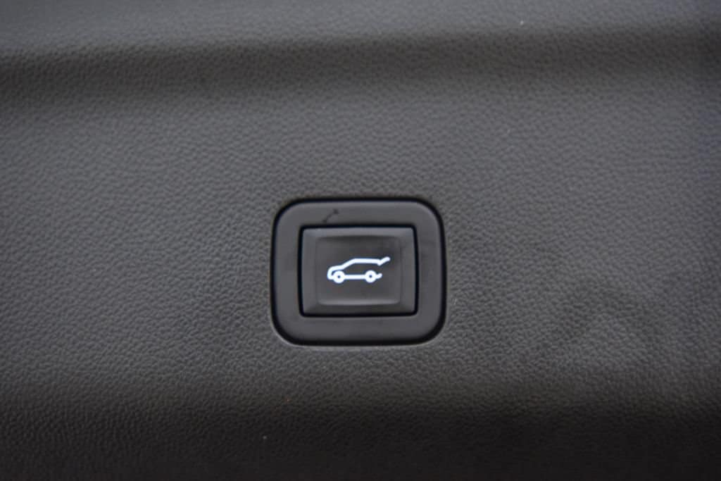 2024 GMC Yukon XL Denali - Photo 28